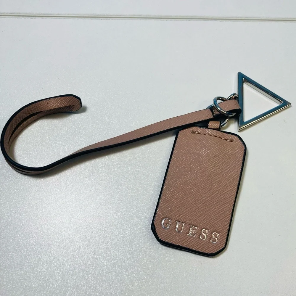 5‎ for $10: Vintage GUESS Dusty Pink Tag and Triangle Keychain